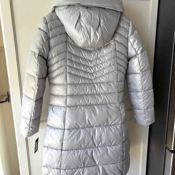 Kenneth Cole New York Soft Cire Funnel Neck Puffer Coat Silver-NWT- SZ M,L,XL - Picture 6 of 6